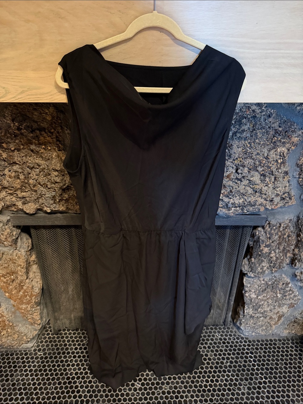 HALARA Black Sleeveless Cowl-Neck Dress